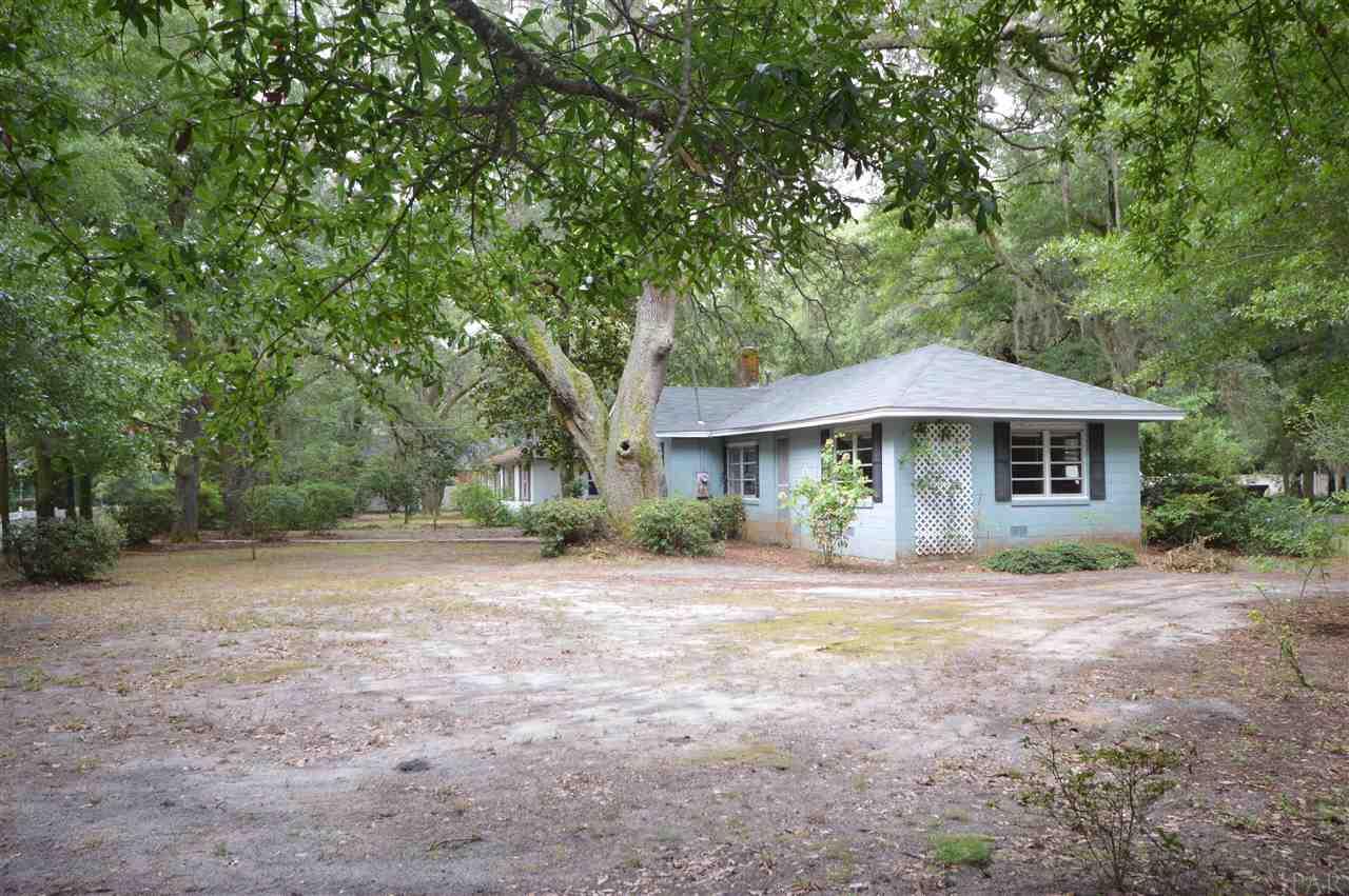 4425 Garcon Point Road Milton, FL 32583 - Photo 38 of 43 Gallery Image 38