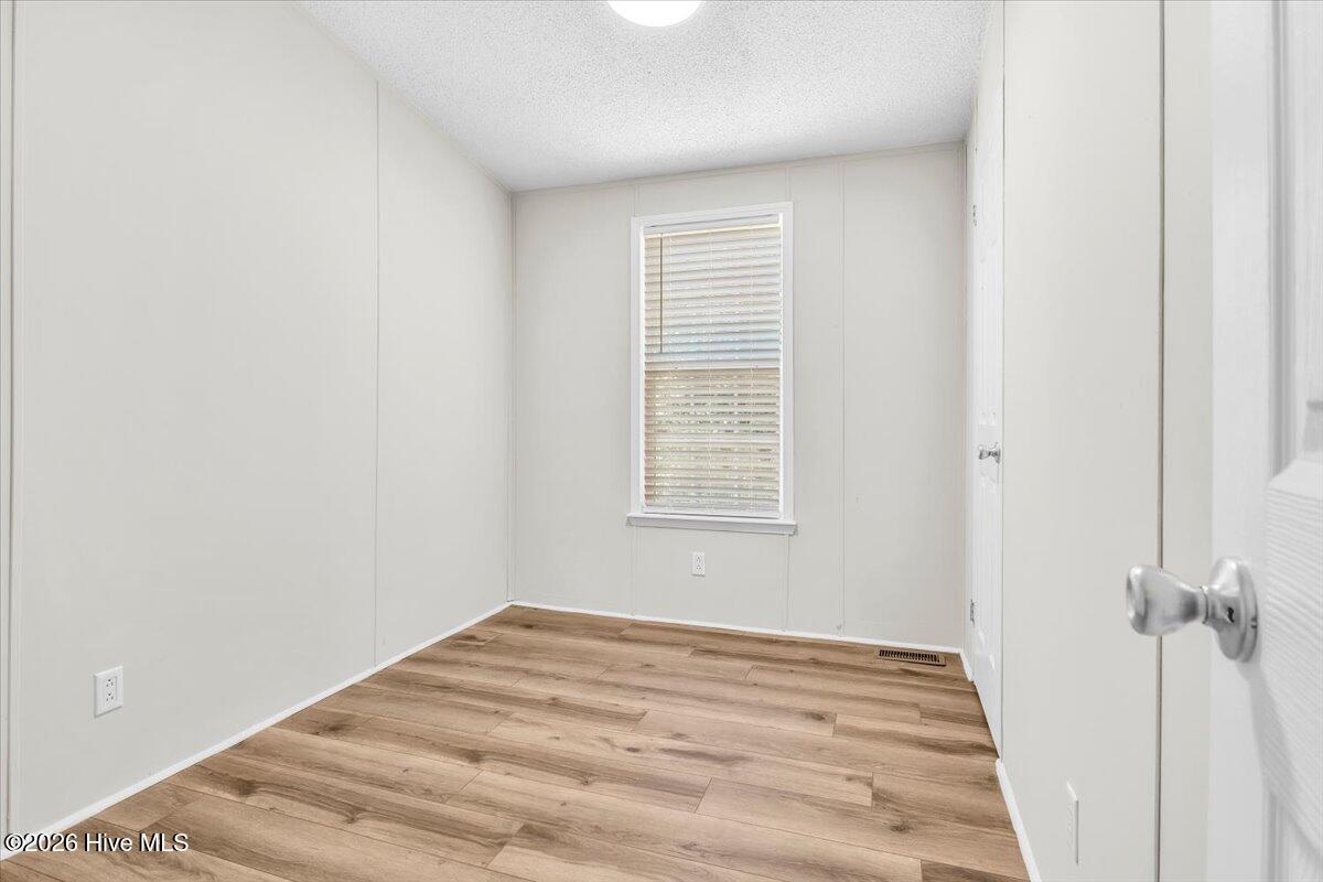 112 Coot Davis Road Jacksonville, NC 28540 - Photo 28 of 37