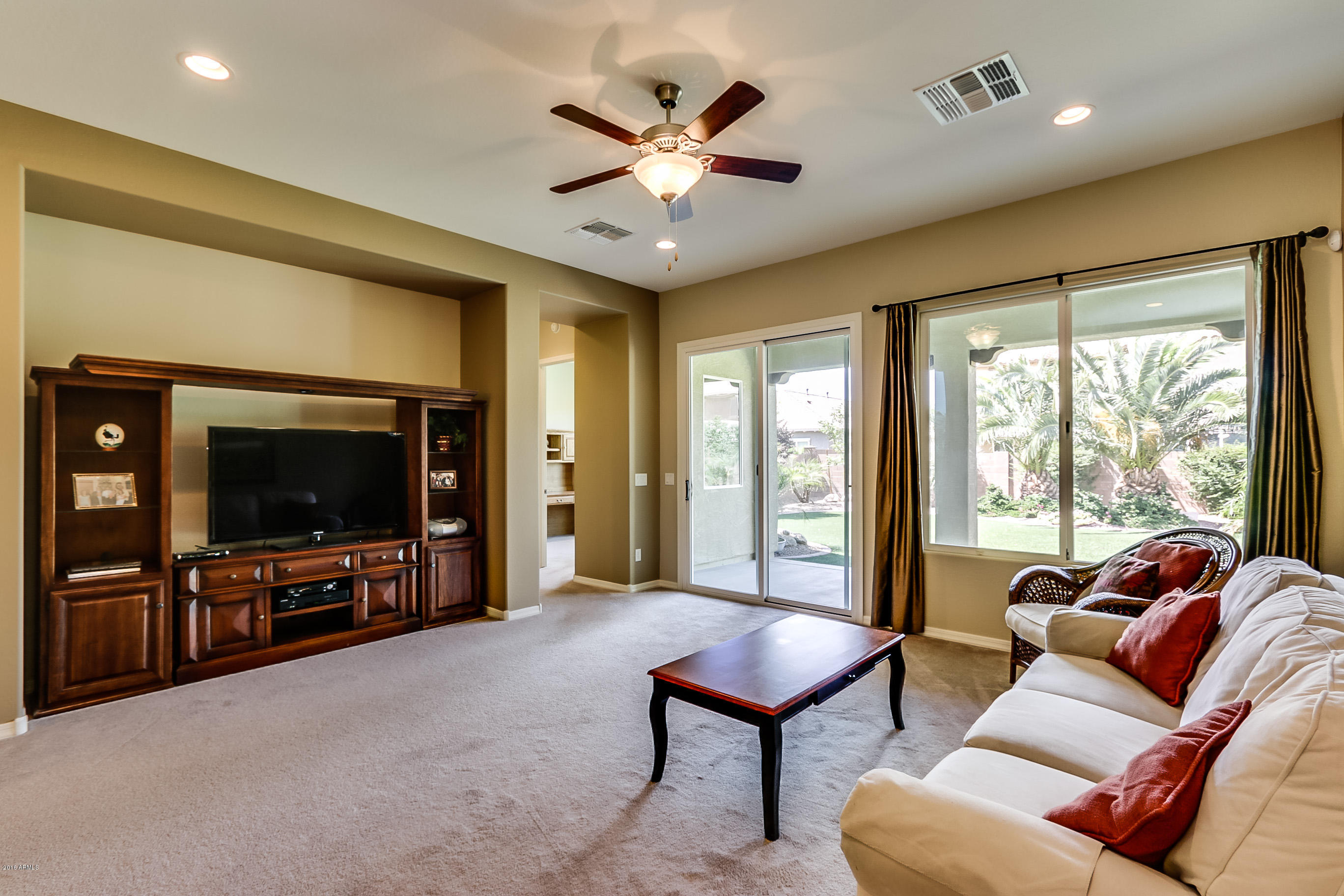 3462 East Morrison Ranch Parkway Gilbert, AZ 85296 - Photo 13 of 31 Great Room