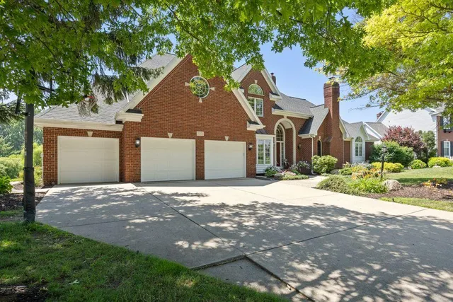 $999,000 | 7359 Heather Ridge Court Southeast, Caledonia, MI 49316