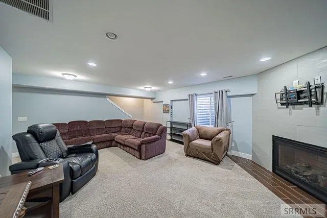 $518,000 | 4015 East 54 North, Rigby, ID 83442