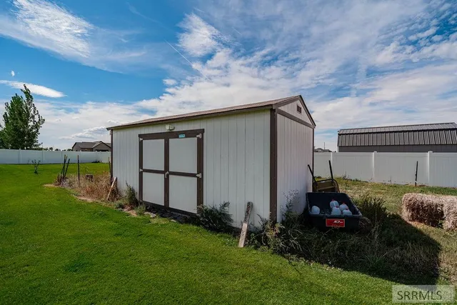 $518,000 | 4015 East 54 North, Rigby, ID 83442