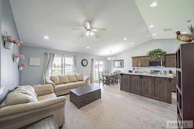 $518,000 | 4015 East 54 North, Rigby, ID 83442