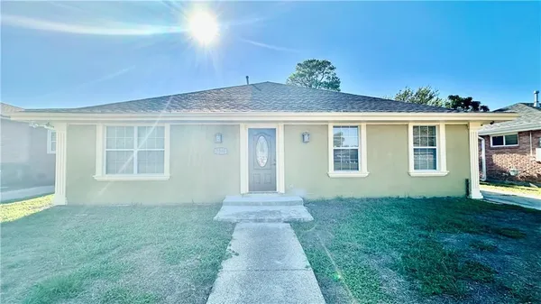 $1,800 | 7530 New Castle Street, New Orleans, LA 70126