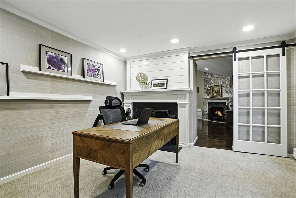 9 Oak Hill Road Natick, MA 01760 - Photo 12 of 41 Gallery Image 12