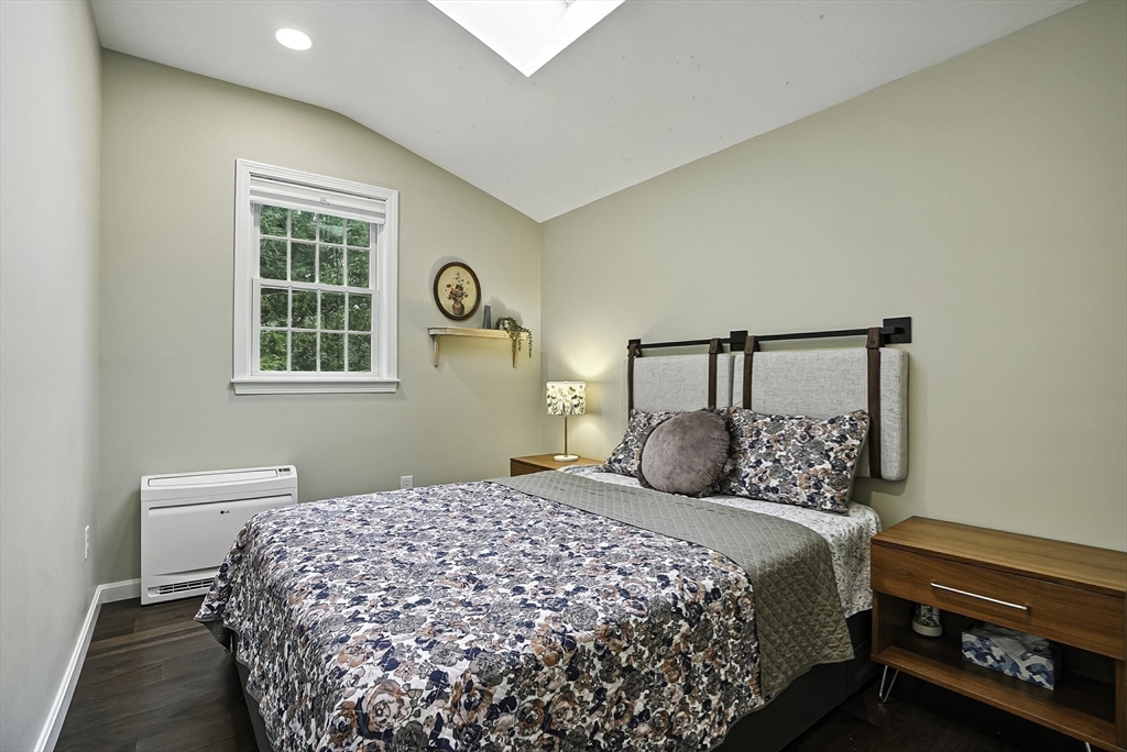 9 Oak Hill Road Natick, MA 01760 - Photo 27 of 41 Gallery Image 27