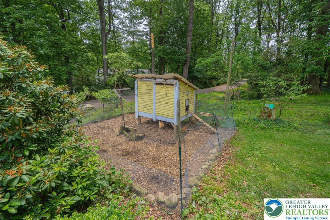 636 School Road Nazareth, PA 18064 - Photo 48 of 60 Chicken coop area