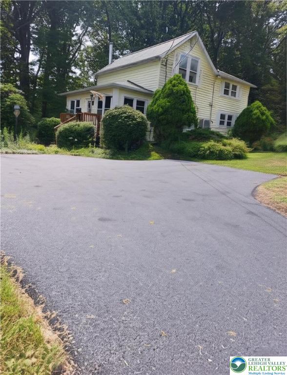 636 School Road Nazareth, PA 18064 - Photo 58 of 60 Newly paved driveway with added turnaround