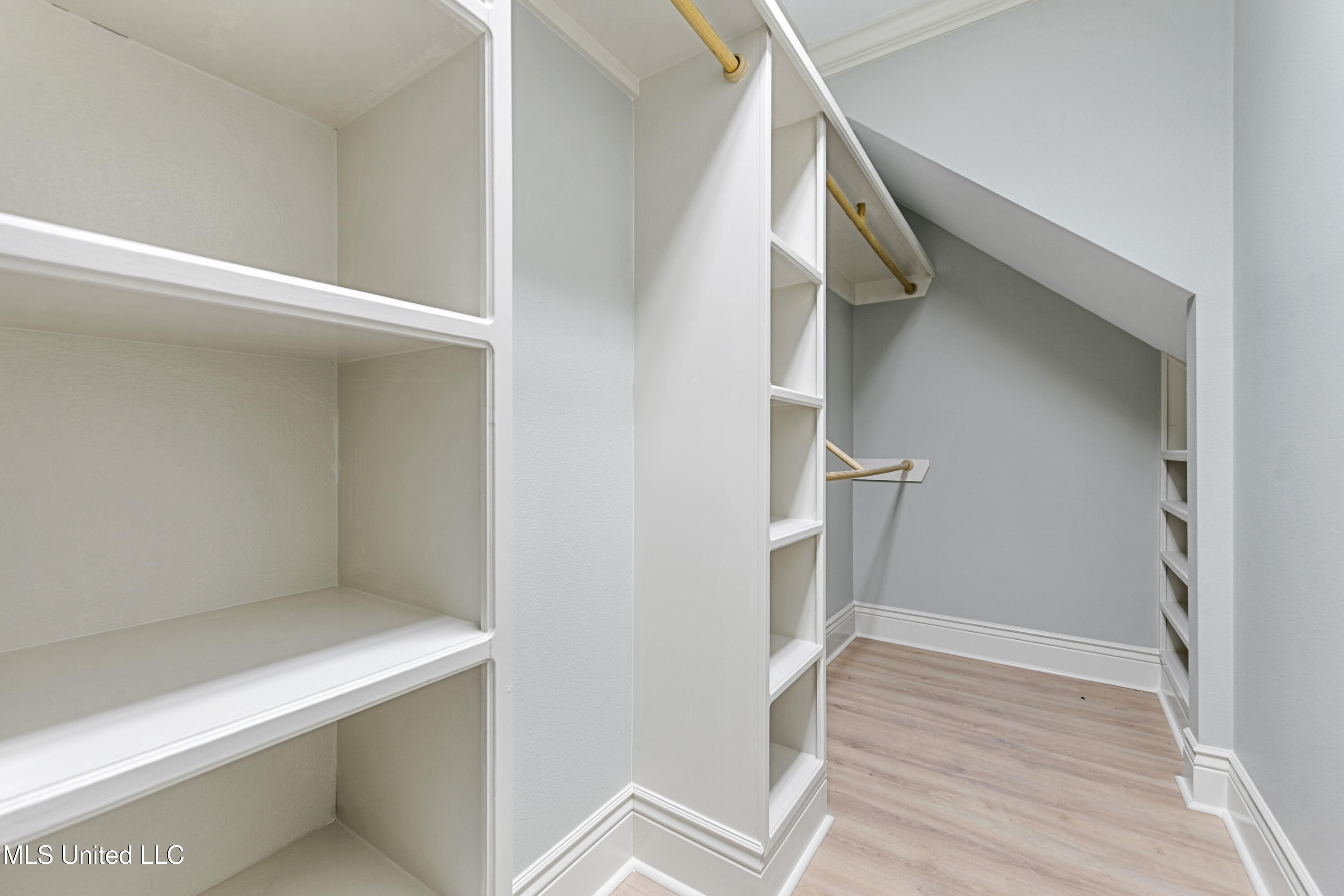 4 Rue Orleans Court Long Beach, MS 39560 - Photo 16 of 28 Closet space