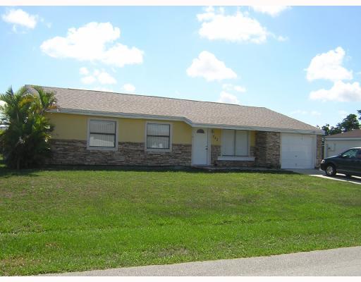 242 Southwest Homeland Road Port St. Lucie, FL 34953 - Photo 1 of 7 Primary Photo