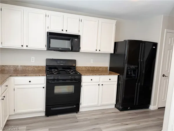 $1,950 | 6241 Prairie Brush Court, Las Vegas, NV 89141