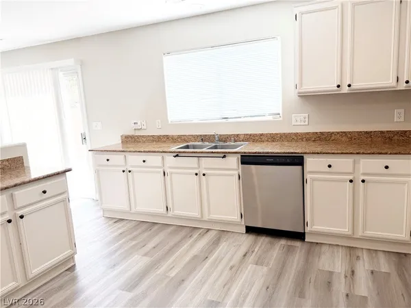 $1,950 | 6241 Prairie Brush Court, Las Vegas, NV 89141