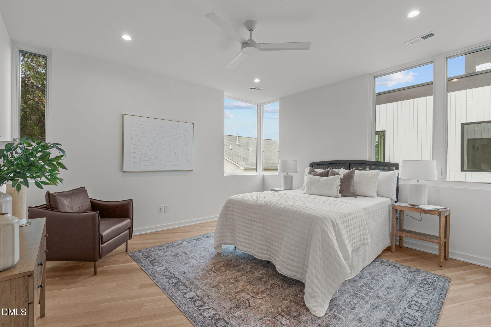 1302 Chamblee Hill Raleigh, NC 27608 - Photo 24 of 56 Primary Suite