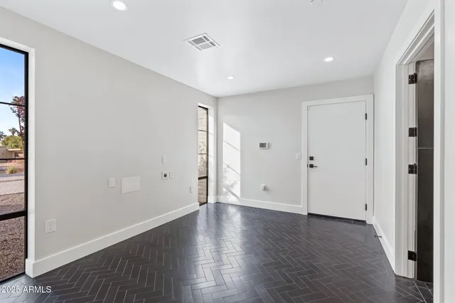 $5,100,000 | 3842 East San Miguel Avenue, Paradise Valley, AZ 85253