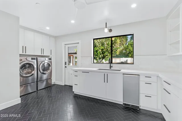 $5,100,000 | 3842 East San Miguel Avenue, Paradise Valley, AZ 85253