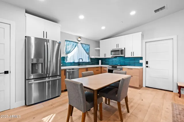 $5,100,000 | 3842 East San Miguel Avenue, Paradise Valley, AZ 85253