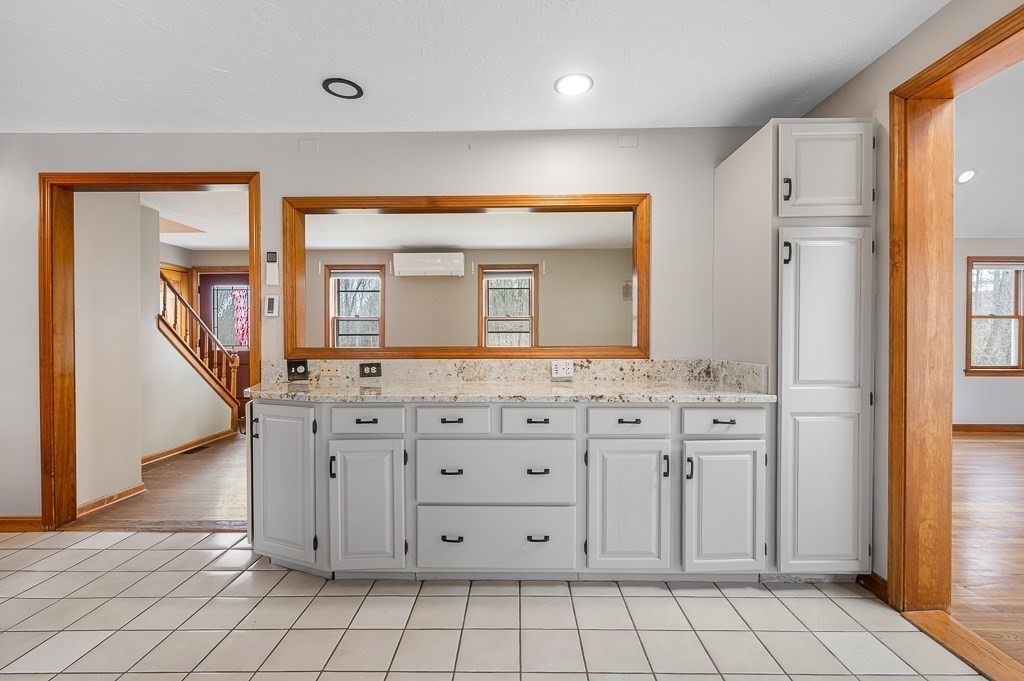 30 Marble Road Spencer, MA 01562 - Photo 7 of 28