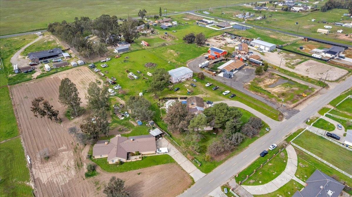 16860 Mark Road Madera, CA 93636 - Photo 58 of 76