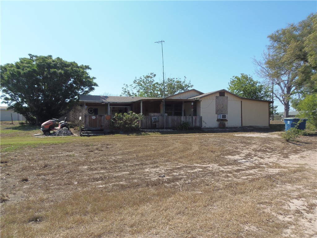 916 Marriott Drive Portland, TX 78374 - Photo 23 of 24 a front view of house with a garden
