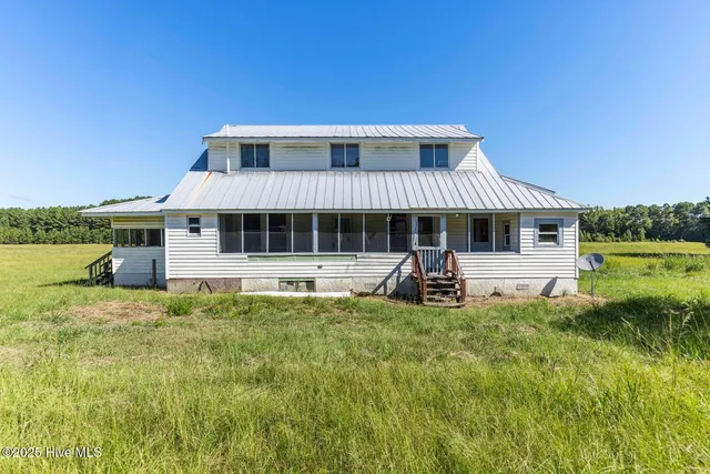 $600,000 | 14419 Highway 41, Harrells, NC 28444