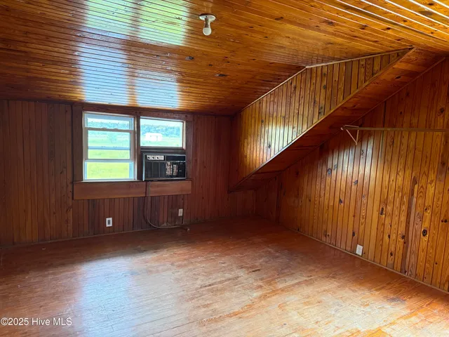 $600,000 | 14419 Highway 41, Harrells, NC 28444