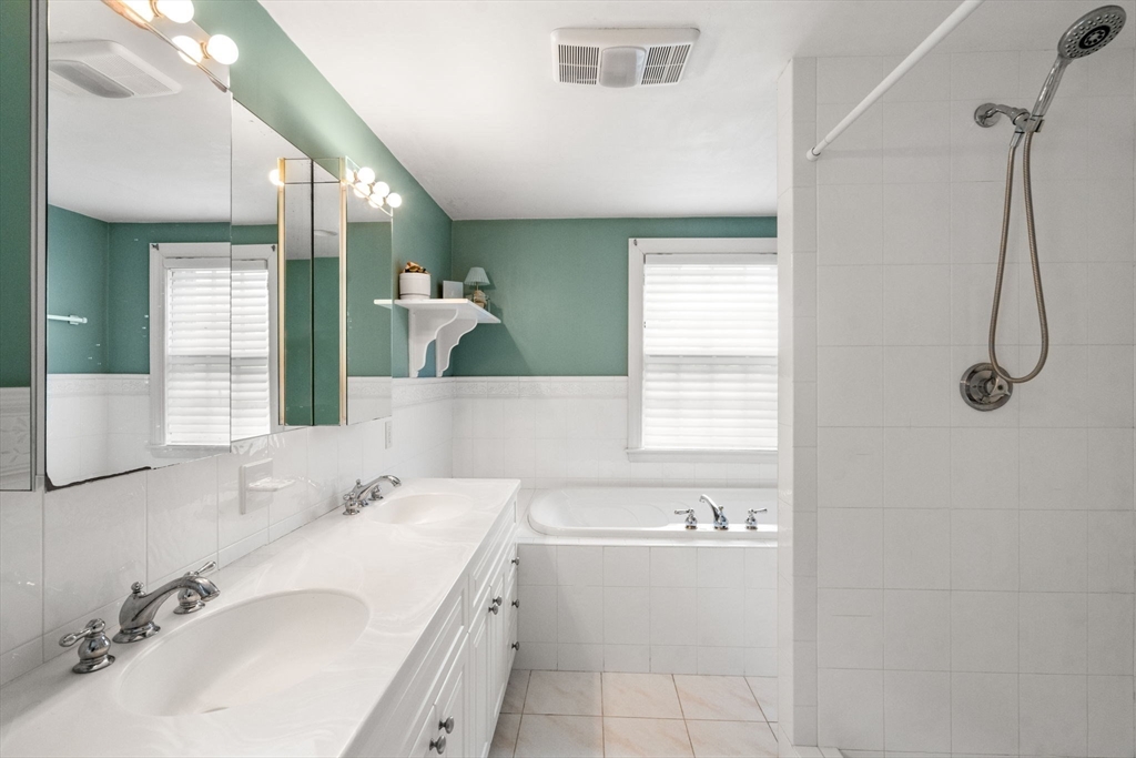 12 Greystone Road Dover, MA 02030 - Photo 15 of 27
