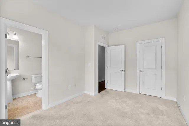 $849,500 | 223 Crown Park Avenue, Gaithersburg, MD 20878