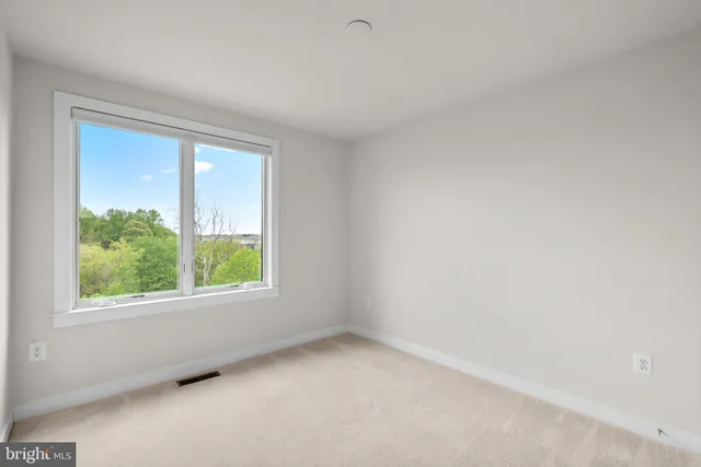 $849,500 | 223 Crown Park Avenue, Gaithersburg, MD 20878