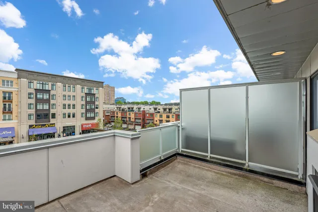 $849,500 | 223 Crown Park Avenue, Gaithersburg, MD 20878