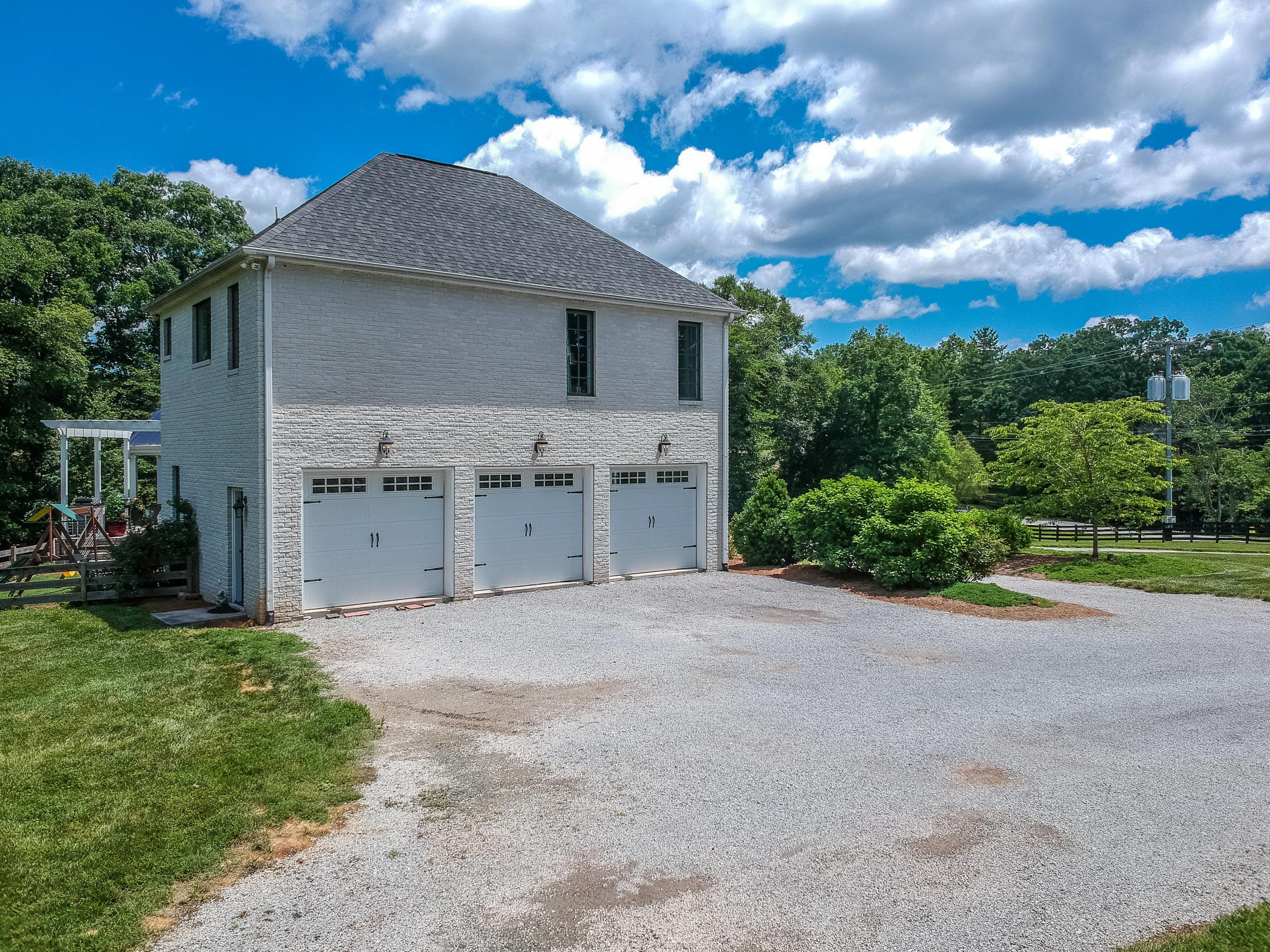 2927 Corral Road Signal Mountain, TN 37377 - Photo 5 of 82 Corral-12