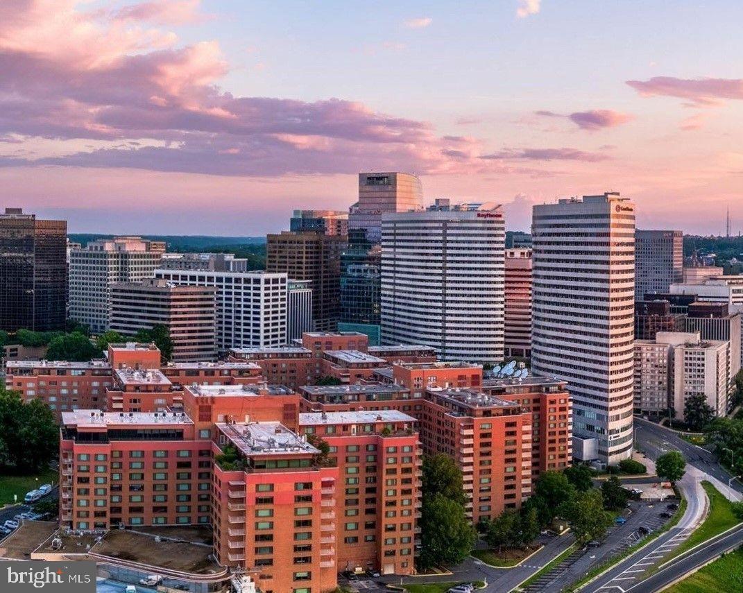 1021 Arlington Boulevard, Unit 330 Arlington, VA 22209 - Photo 45 of 48 a city view