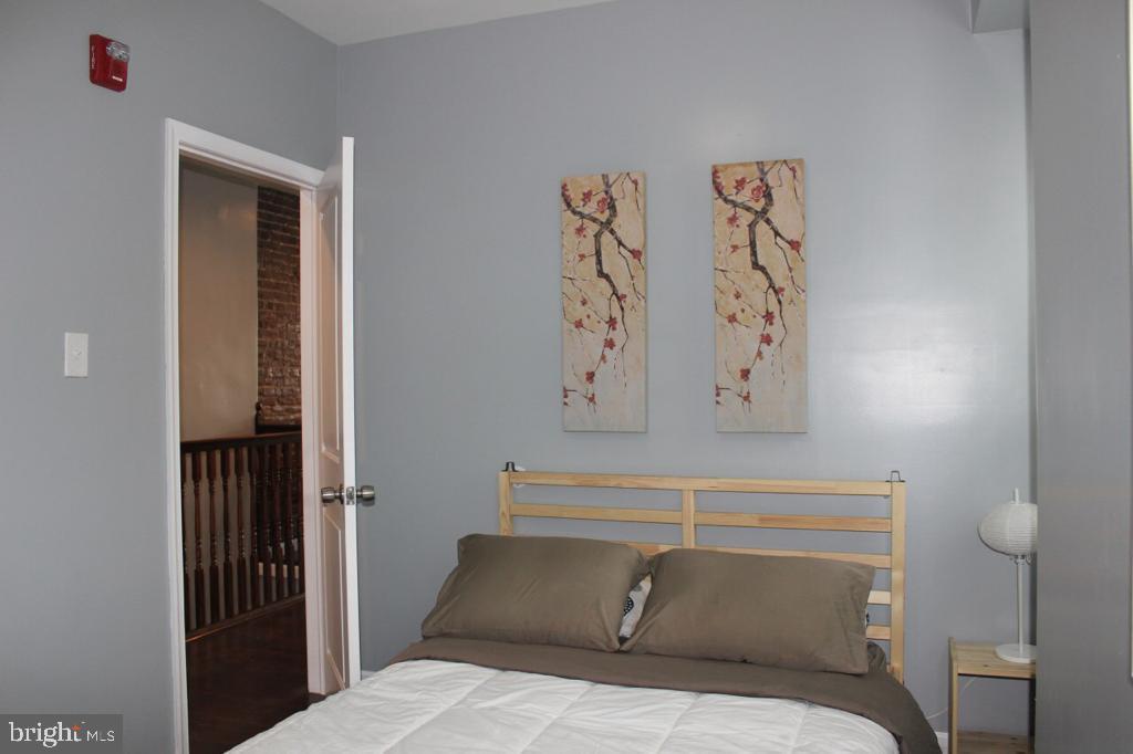 5923 North Broad Street, Unit 2 Philadelphia, PA 19141 - Photo 12 of 25