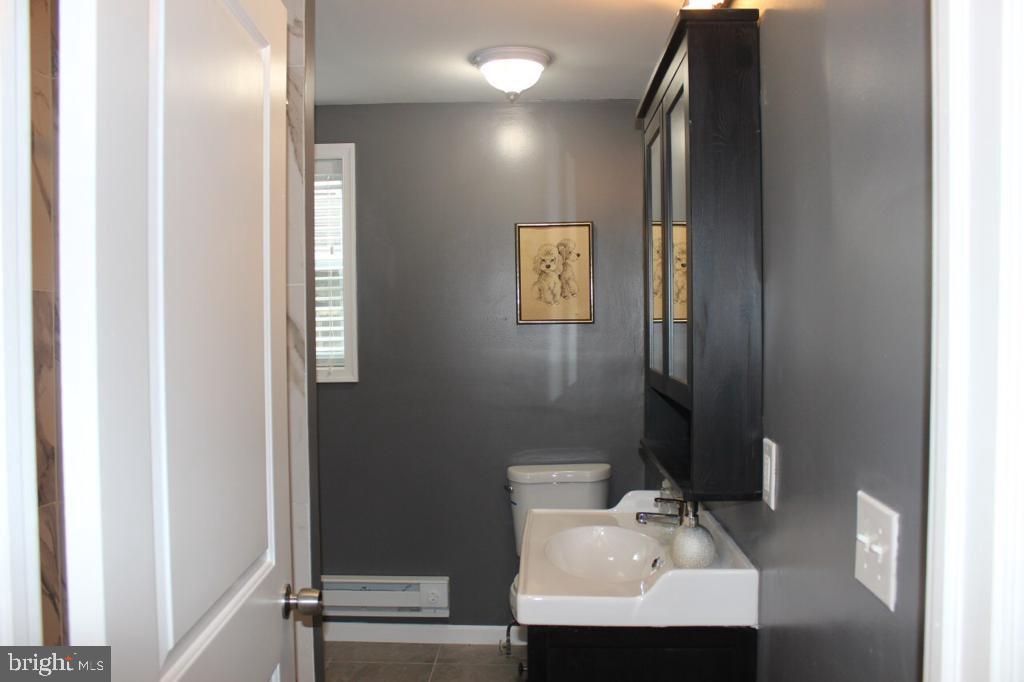 5923 North Broad Street, Unit 2 Philadelphia, PA 19141 - Photo 17 of 25