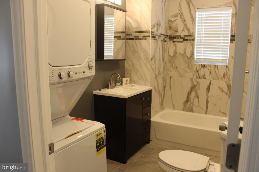5923 North Broad Street, Unit 2 Philadelphia, PA 19141 - Photo 19 of 25