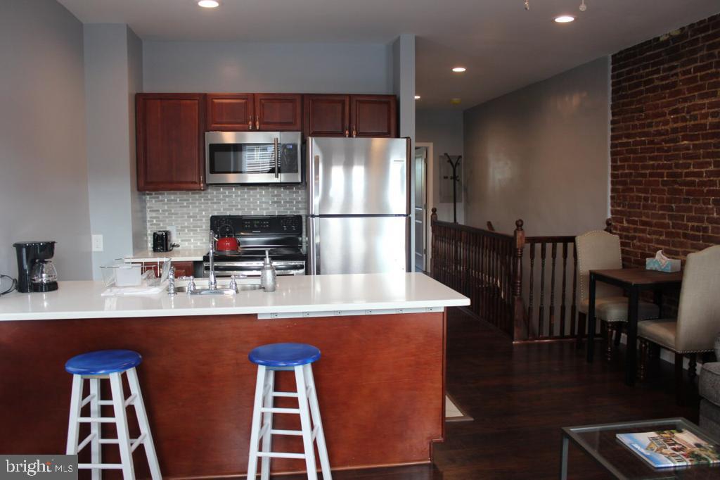 5923 North Broad Street, Unit 2 Philadelphia, PA 19141 - Photo 9 of 25