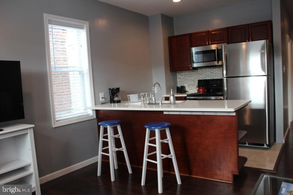 5923 North Broad Street, Unit 2 Philadelphia, PA 19141 - Photo 10 of 25