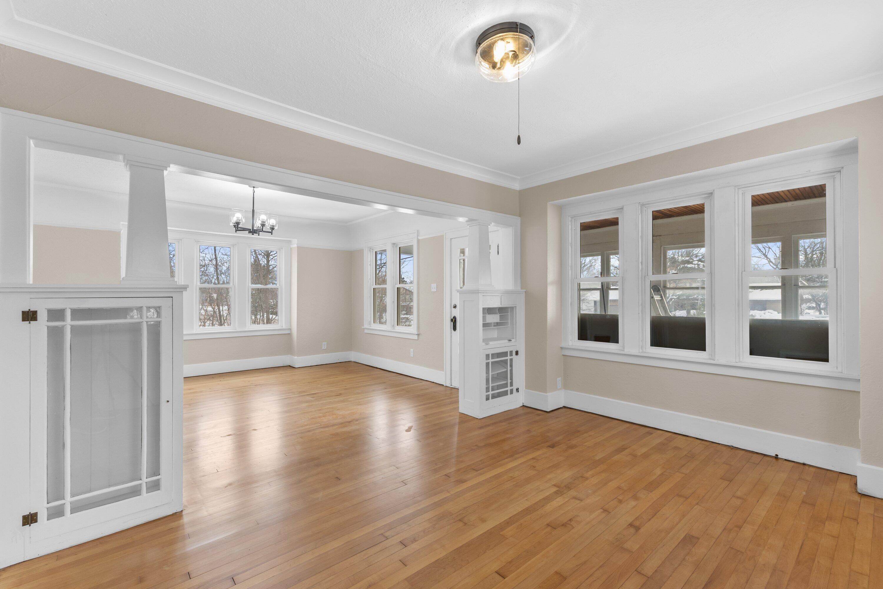 202 West Brown Deer Road Bayside, WI 53217 - Photo 7 of 32 Built in bookcases