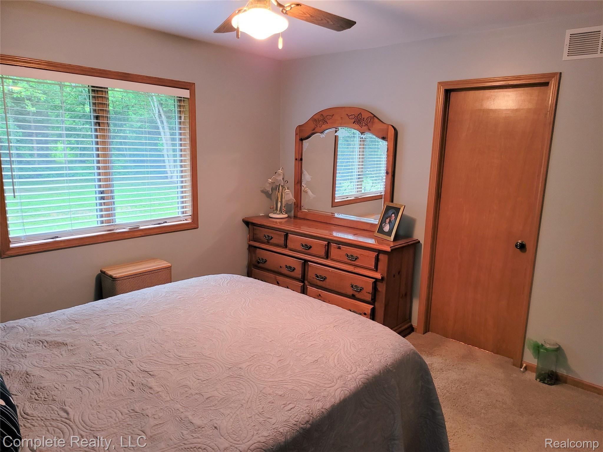 7125 North Center Road Mount Morris, MI 48458 - Photo 19 of 35 20210622_162149.jpg