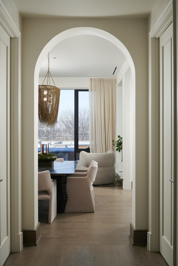 21 North May Street, Unit 503 Chicago, IL 60607 - Photo 4 of 19