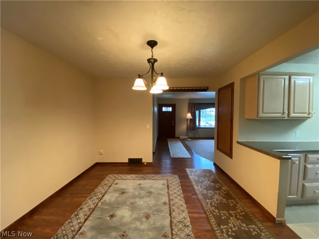 6324 Dunham Road Maple Heights, OH 44137 - Photo 12 of 34