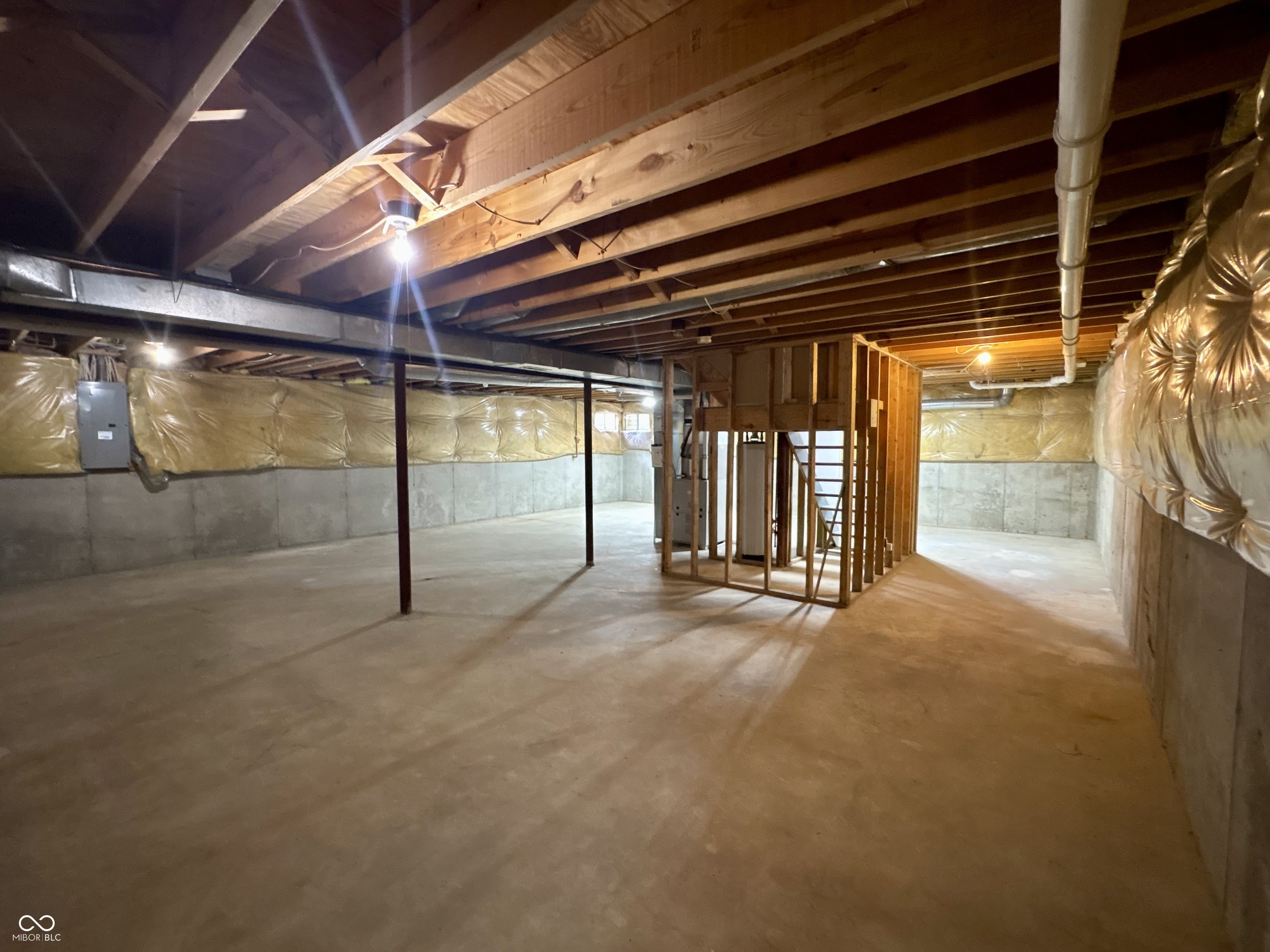 7026 Starkey Ridge Lane Indianapolis, IN 46268 - Photo 33 of 36 Gallery Image 33