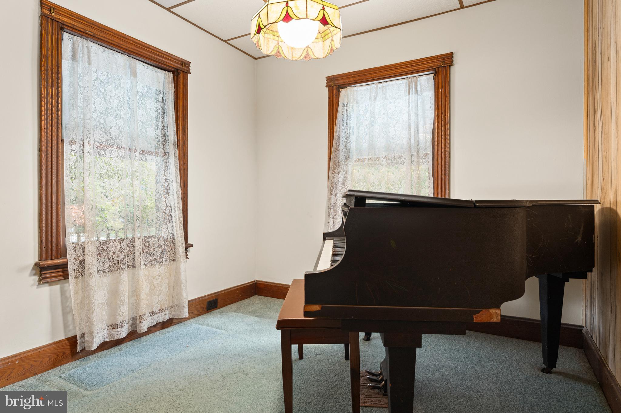 21 Linden Avenue Rutledge, PA 19070 - Photo 9 of 41 Piano Room