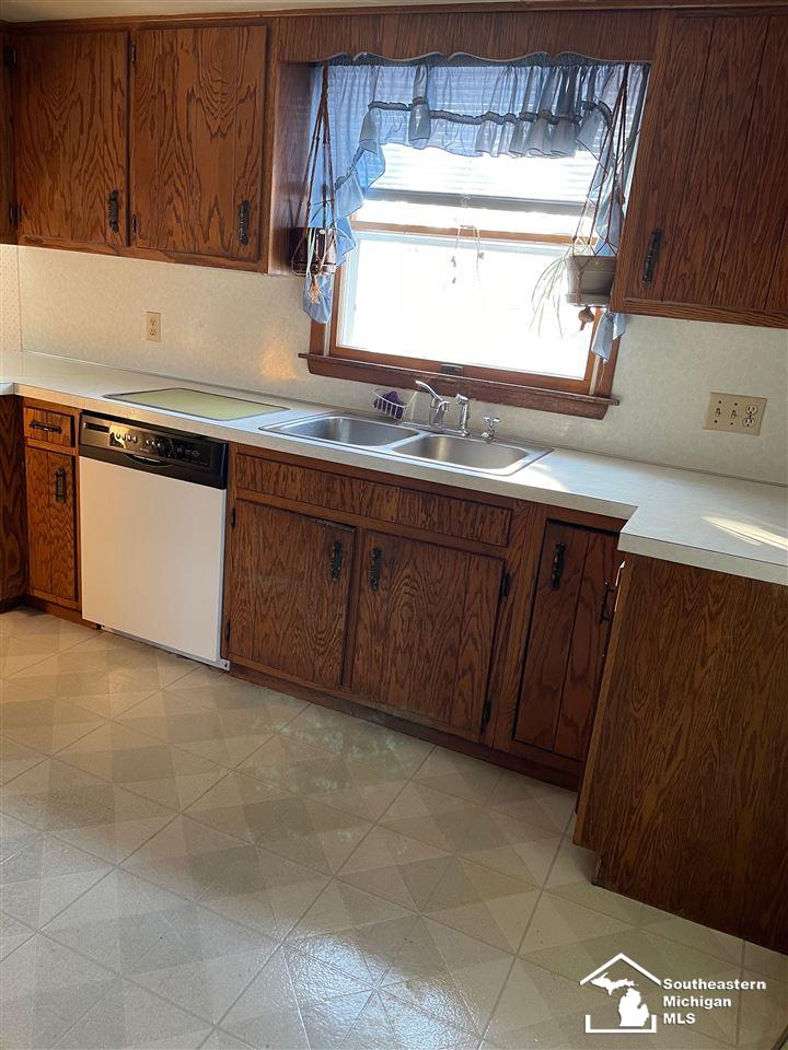 8485 Goetz Road Riga, MI 49276 - Photo 10 of 15
