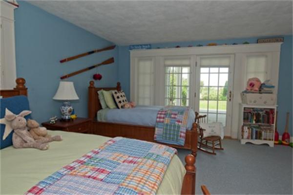 135 Nichols Road Cohasset, MA 02025 - Photo 21 of 30 Gallery Image 21