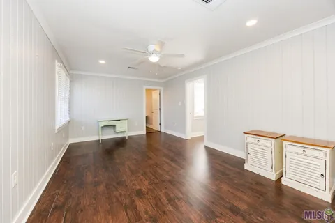 $262,000 | 423 Avenue East, Port Allen, LA 70767