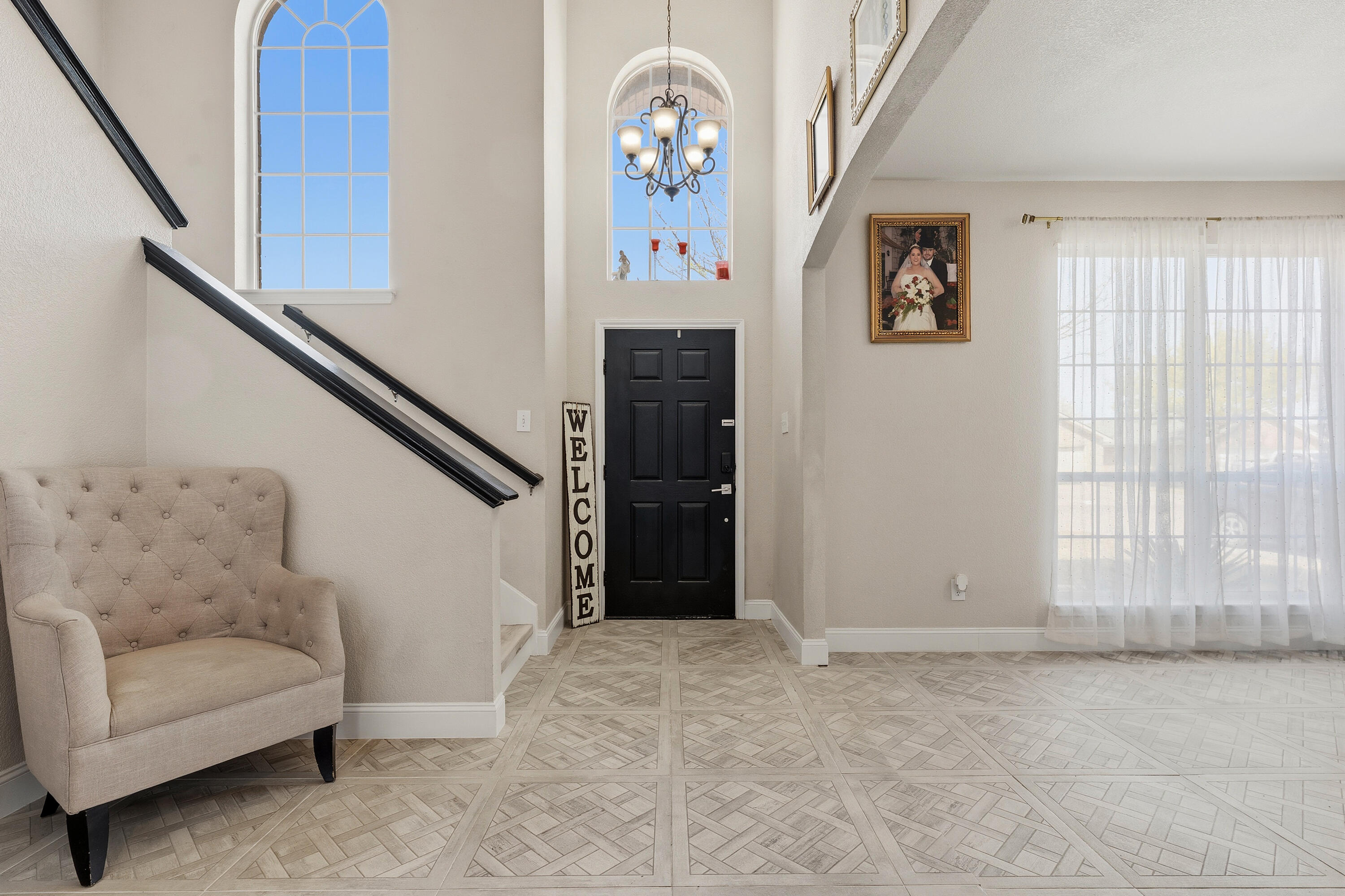 5833 102nd Street Lubbock, TX 79424 - Photo 11 of 36 a view of livingroom with furniture and window
