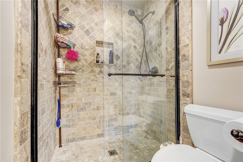 26227 Rainbow Glen Drive Newhall, CA 91321 - Photo 16 of 31