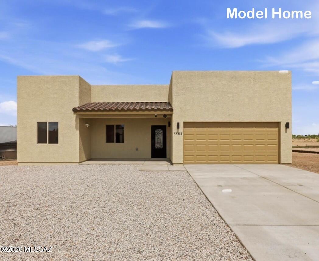 5553 South Swires Road Tucson, AZ 85746 - Photo 2 of 27 Front 1