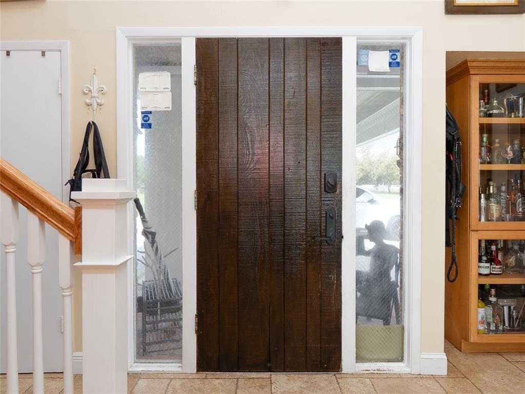 4610 Hidden River Road Sarasota, FL 34240 - Photo 17 of 96