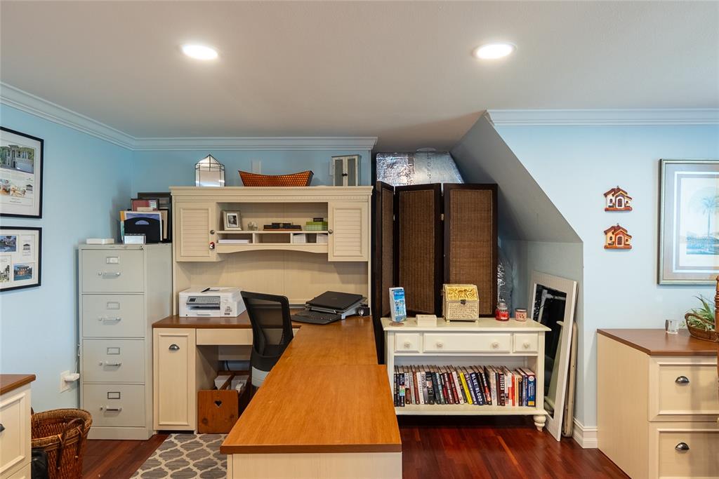 4610 Hidden River Road Sarasota, FL 34240 - Photo 44 of 96